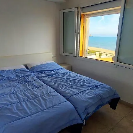 Artit D1 Apartment